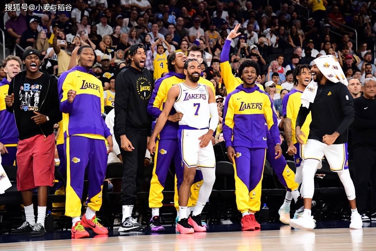 不太行！浓眉首节分钟3中0没得分 仅拿到2篮板（浓眉首节手感冰冷：3投全失零得分，仅2篮板）