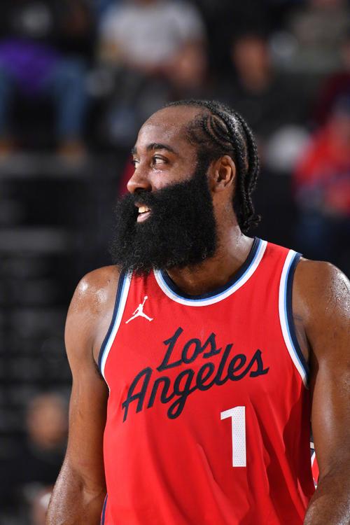 古德温开赛连续3场砍下20+，得分&助攻均为队内最高（古德温开季连砍三场20+，得分与助攻双项领跑全队）