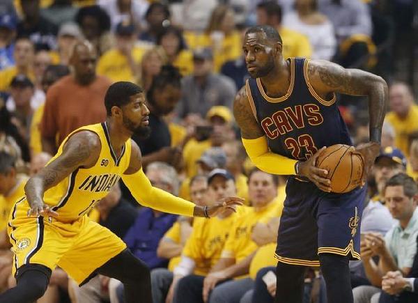 懂球译站 ｜ 英超想卫冕，为何这么难？（懂球译站 ｜ 为何英超卫冕如此艰难？）