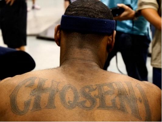 K联赛球队浦项铁人官方社媒账号发布公告称，球队中...（K联赛浦项铁人通过官方社媒发布公告：队内...）