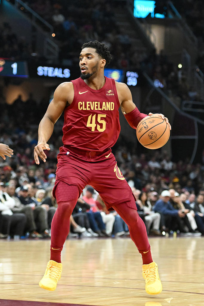 半岛晨报：李国旭中超执教表现不逊于邵佳一，甚至更胜一筹（半岛晨报：李国旭中超执教不亚于邵佳一，表现更为出色）