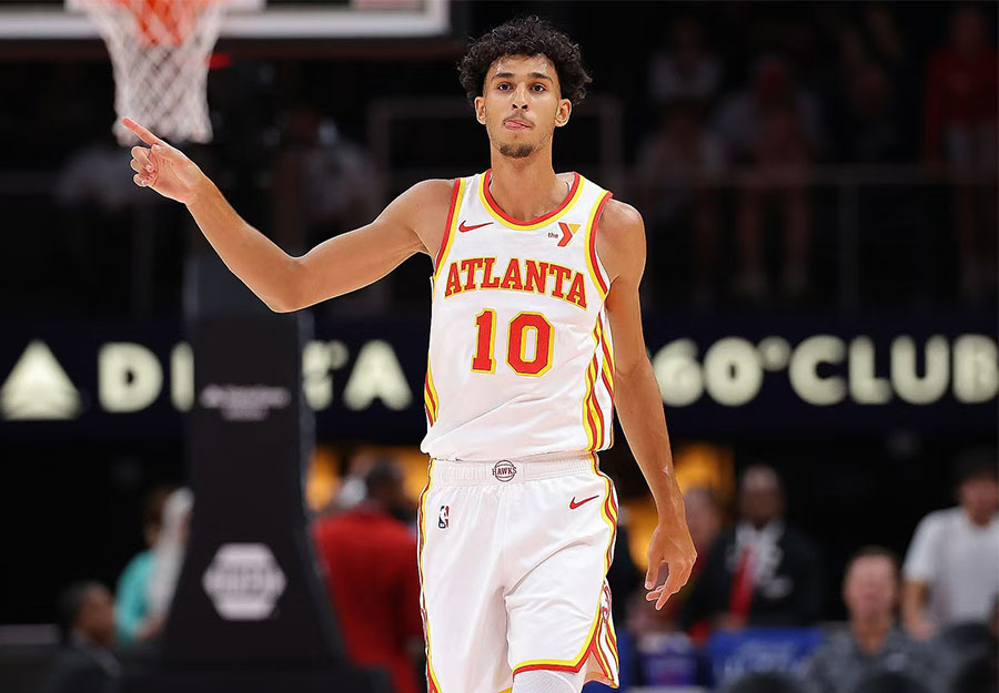 SGA三节打卡32分，切特高效22分，雷霆大胜快船（亚历山大三节下班砍32分，霍姆格伦高效22分，雷霆狂胜快船）