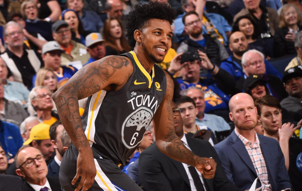 罗马诺：埃利奥特预计会回利物浦，利物浦将与维拉进行协商（罗马诺：埃利奥特有望回归利物浦，红军将与维拉展开谈判）